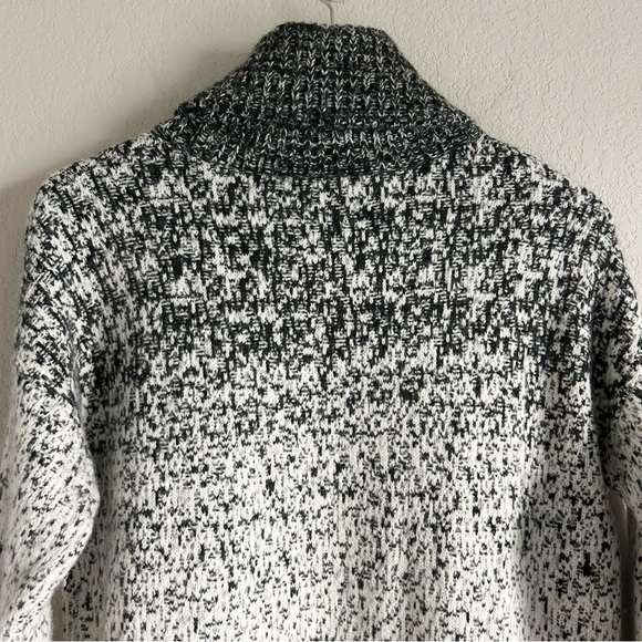 Athleta Cashmere Wool Blend Gradient Turtleneck Alpine Sweater Black White S - Picture 5 of 11